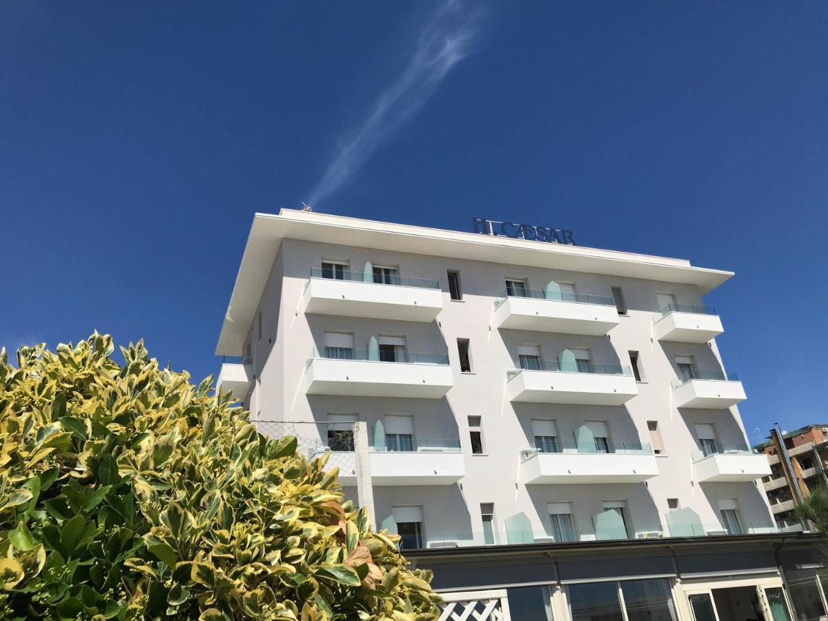 Hotel Caesar Lido Di Savio Bagian luar foto